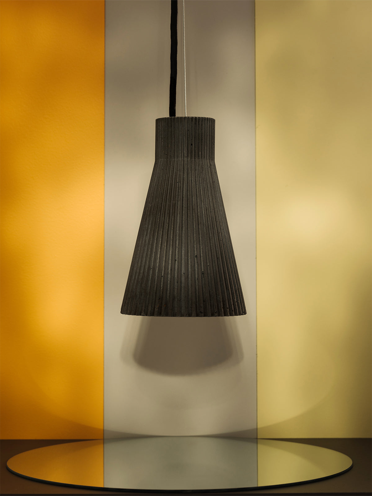 Ceiling Lights - HOMMOX luxury furniture and designer lighting