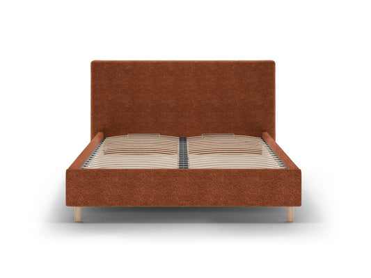 Bett Bouclé Brick Eloise — Wohnbeispiel
