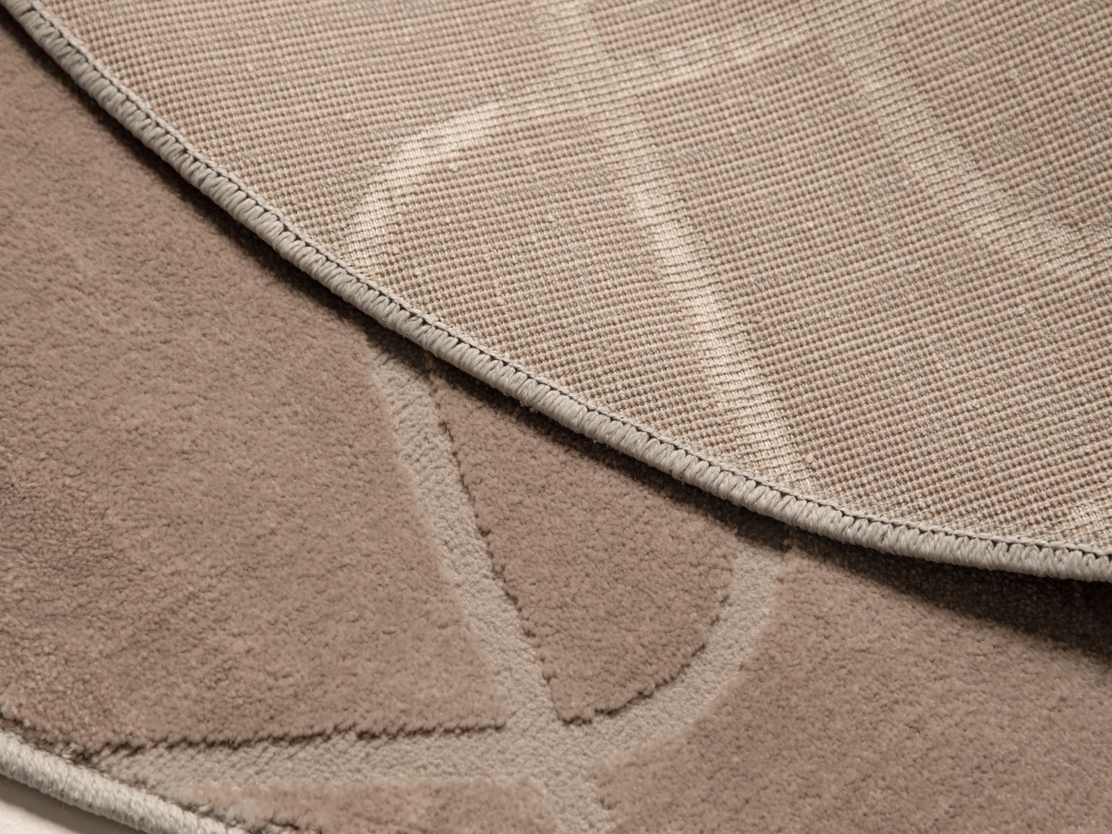 Tana Carpet