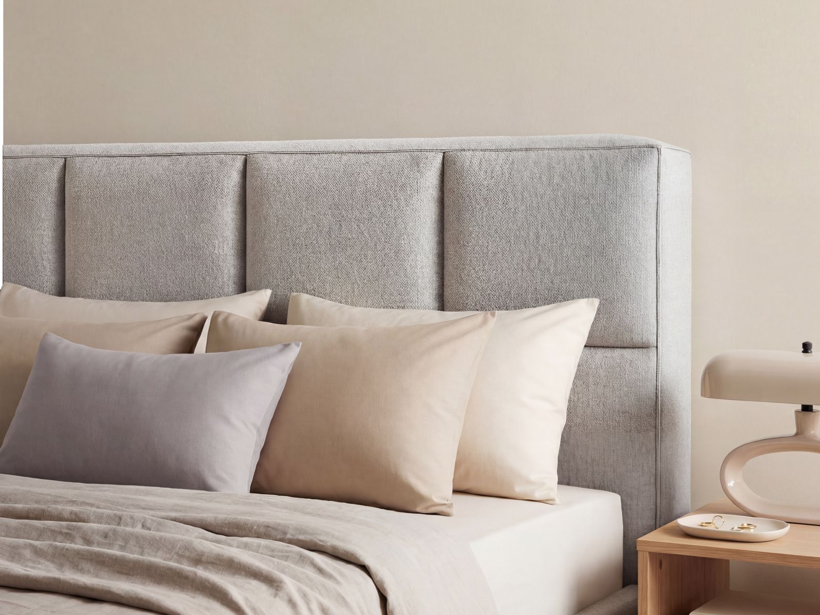 Kopfteil Strukturstoff Beige Melange Darren — Wohnbeispiel