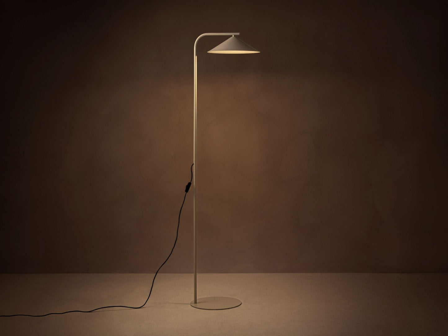 Nocte Floor Lamp