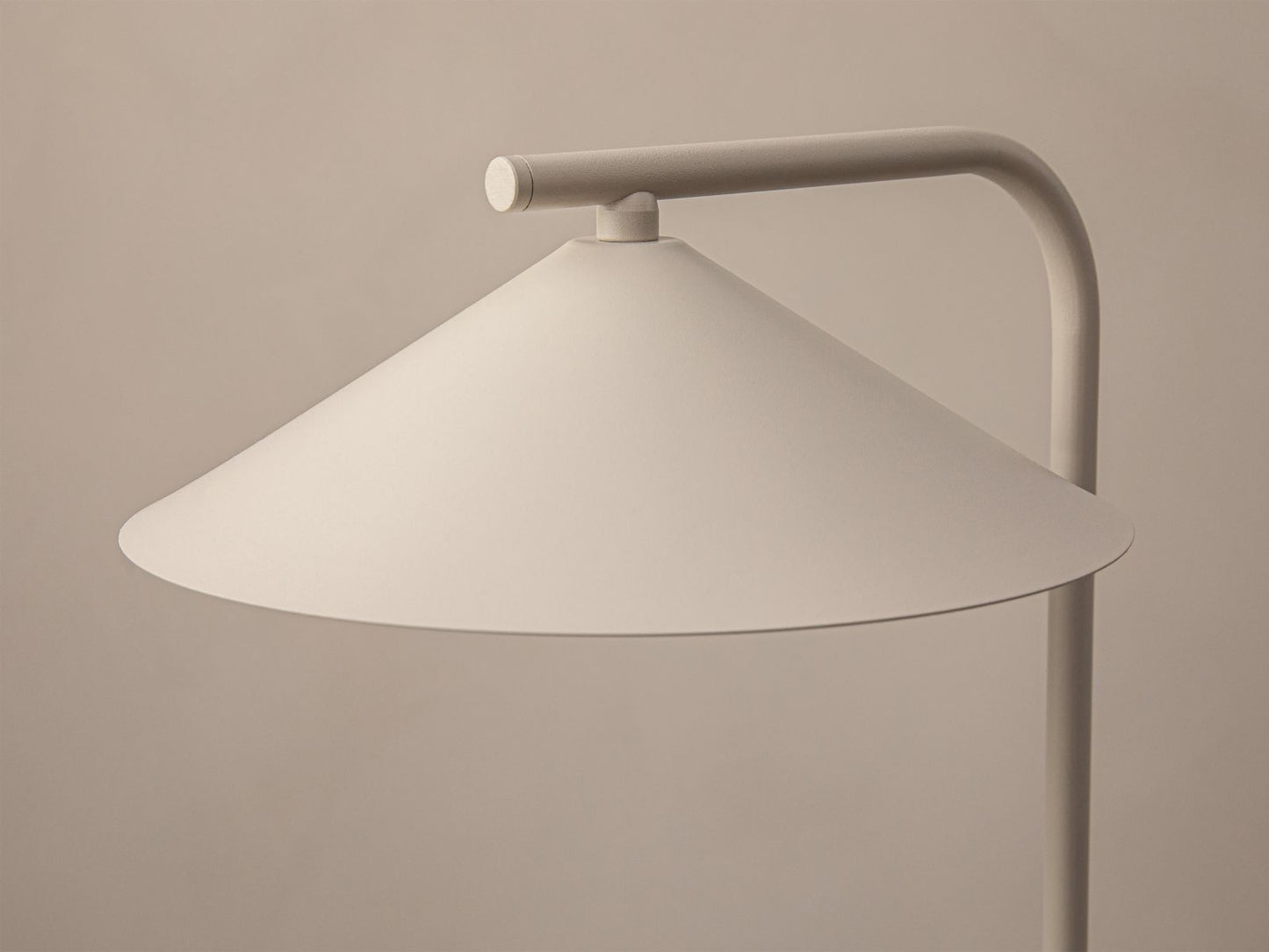 Nocte Floor Lamp