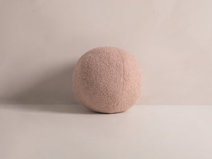 Kissen Bouclé Beige Ball — Powder Pink