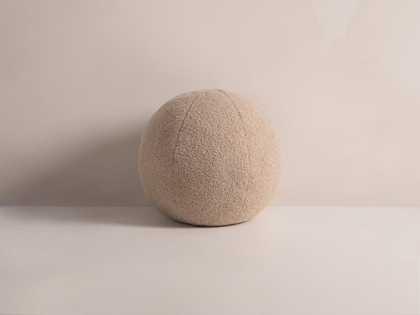 Ball Pillow, 30x30 cm — Sand
