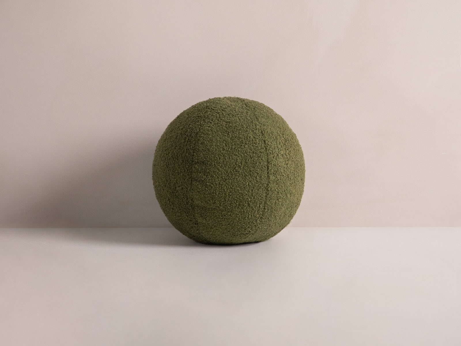 Ball Pillow, 30x30 cm — Green
