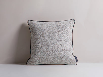 Kissen Structured Fabric, Velvet Beige Melange, Light Beige, Black Celine — Beige Melange, Light Beige, Black
