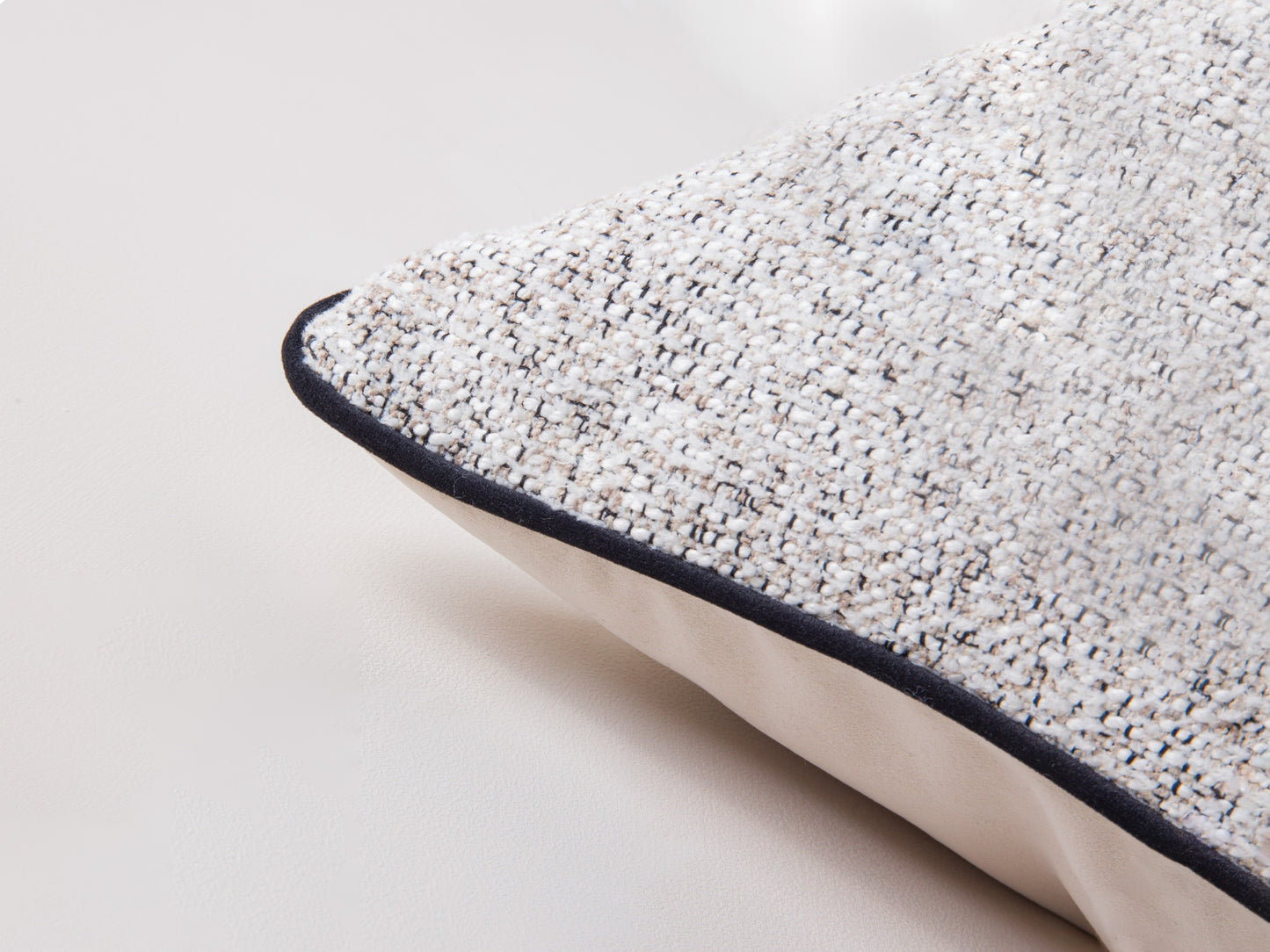 Celine Pillow, 45x14 cm