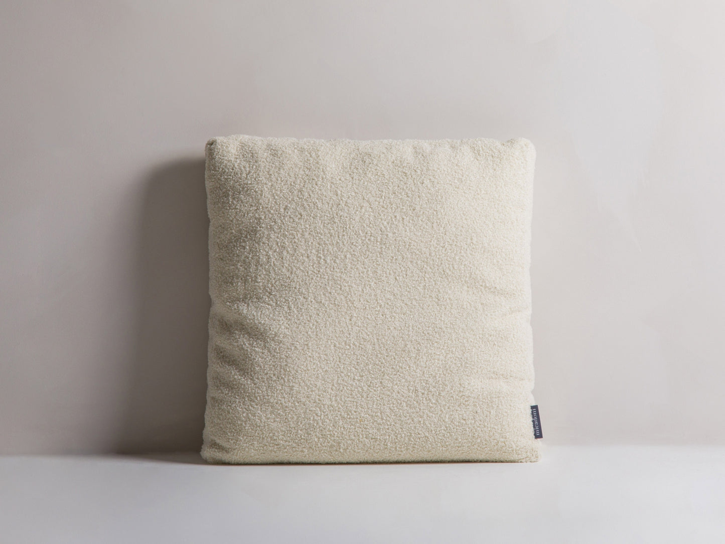 Kissen Bouclé Azure Mono — Light Beige